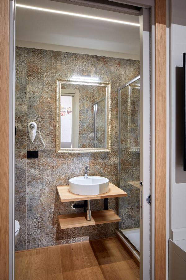 Ca' Dei Proverbi Suites - Wenice Deep Culture Veneza Exterior foto