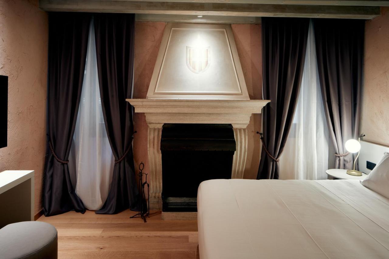 Ca' Dei Proverbi Suites - Wenice Deep Culture Veneza Exterior foto