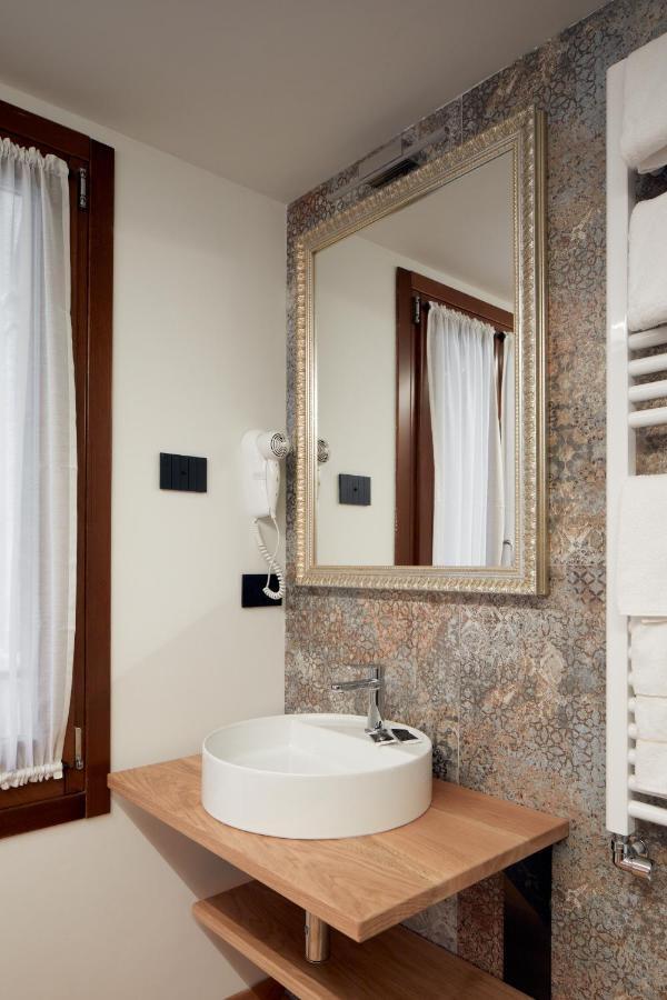 Ca' Dei Proverbi Suites - Wenice Deep Culture Veneza Exterior foto